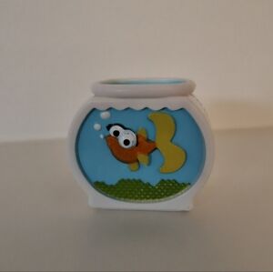 K'NEX Dorothy Fish Bowl Vintage From Elmo Building Set 2008 Sesame Workshop